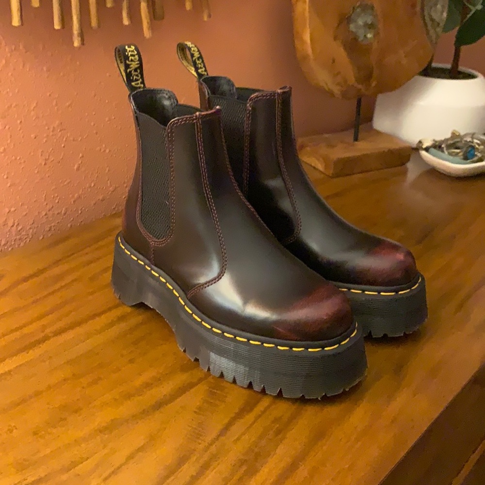 Dr. Doc Martens 2976 Quad Boot